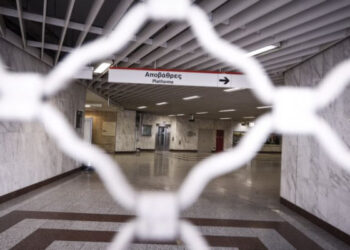 Στο κενό η απόπειρα ποινικοποίησης της απεργίας – 24ωρη απεργία την Τετάρτη σε λεωφορεία και μετρό