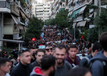 Κι όμως, το κίνημα κινείται…