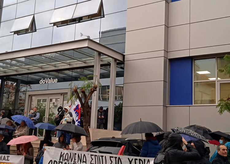 To κίνημα πέτυχε αναστολή του πλειστηριασμού λαϊκής κατοικίας (φωτό-βίντεο)