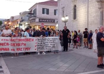 Λευκάδα: Οι κάτοικοι «οχυρώνουν» το Κάστρο τους