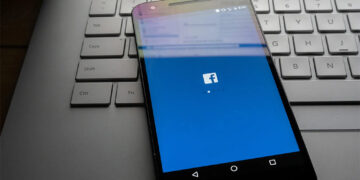 Οι ψηφιακές πλατφόρμες σκοτώνουν τις… ειδήσεις