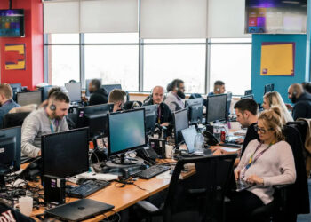 Δουλειά μέχρι τελικής πτώσεως το «νέο» μοντέλο