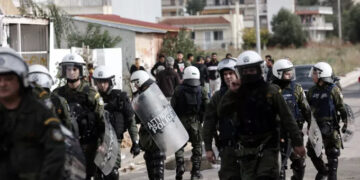 ΝΑΡ-νΚΑ: Δικαιοσύνη για τους Ρομά, όχι σφαίρες, φτώχεια και ρατσισμό