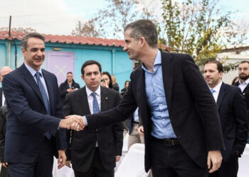 Στήνουν φιέστες της παράδοσης της πόλης μας στα αφεντικά τους και τις πολιτικές τους τύπου Κατάρ