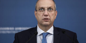 Γιάννης Οικονόμου