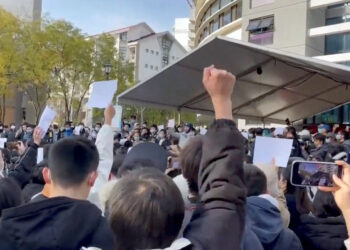 Κίνα: «Κραυγή» για τα lockdown σε φόντο οικονομικής κρίσης