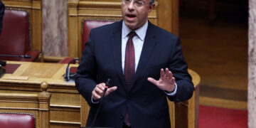 Προϋπολογισμός 2023: Επιστροφή στα αντιλαϊκά πρωτογενή πλεονάσματα