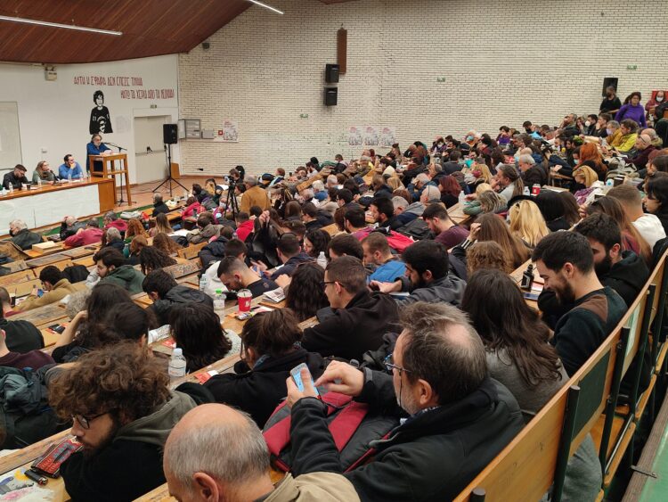 ΑΝΤΑΡΣΥΑ των μελών και Αριστερά των ανατροπών