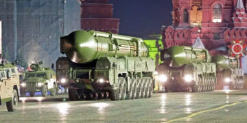 Με «δώρα» όπλα και πυρηνικά  στο πρώτο έτος  του πολέμου