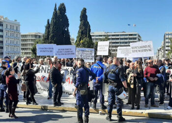 Η αλβανική κοινότητα στην Ελλάδα αγωνίζεται και διεκδικεί τα δικαιώματά της!