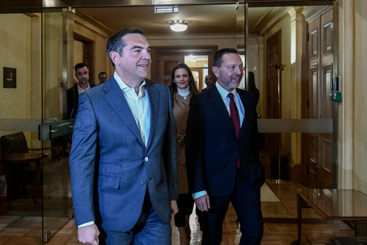 ΣΥΡΙΖΑ: Συμβιβασμός με Στουρνάρα, στόχος η «πολιτική σταθερότητα»