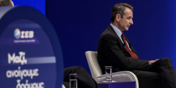 Πακτωλός για το κεφάλαιο και για κοινωνικές συμμαχίες