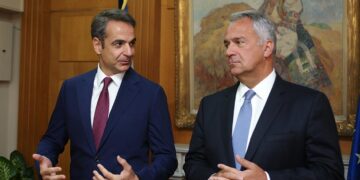 Κάλπικο σόου αντιφασισμού,  υπαρκτοί κίνδυνοι