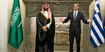 Ξεπλένοντας ένα καθεστώς αιματοβαμμένο