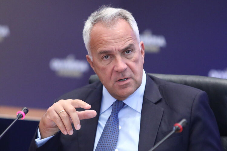 Επικίνδυνους δρόμους ανοίγουν  οι «προϋποθέσεις» συμμετοχής