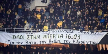 Έγκλημα στα Τέμπη: Τα μηνύματα των αθλητών και της κερκίδας