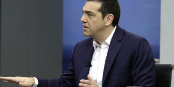 ΣΥΡΙΖΑ: Τους «ταράζουν»  ξανά στη νομιμότητα