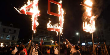 Γαλλία: Η κραυγή της οργής  γίνεται δύναμη εξέγερσης