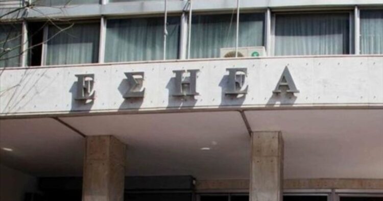 Η «συγνώμη» κράτησε μερικές μέρες: Άρνηση ΕΣΗΕΑ για συμμετοχή στη σημερινή απεργία – Ανακοίνωση Πρωτοβουλίας για την Ανατροπή