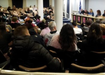 Κολωνός: Εκδήλωση για την 12χρονη και την ανάγκη αλληλεγγύης
