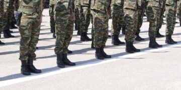 Μήνυμα αγώνα από τα στρατόπεδα: «Από τύχη ζούμε…»