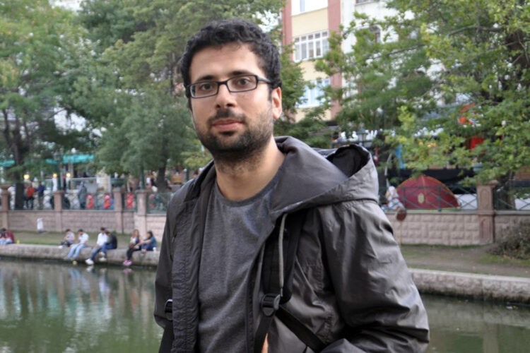 Χασάν Ντιρκάλ: Οι σεισμόπληκτοι αυτοοργανώνονται στην Τουρκία