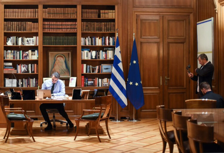 Εκλογές τον Μάιο με προκλητικό προεκλογικό αφήγημα