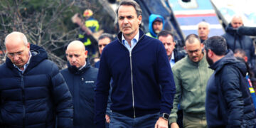 To παιχνίδι της συγγνώμης και η πολιτική επί πτωμάτων