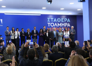 «Επιτελικό» αλλά και βαθύ κράτος στα ψηφοδέλτια Επικρατείας ΝΔ και ΣΥΡΙΖΑ