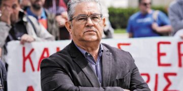 KKE: Δεν τίθεται ο στόχος για δημόσιο σιδηρόδρομο