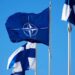 σημαίες Φινλανδίας και ΝΑΤΟ