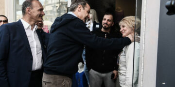 Εκστρατεία με ακροδεξιά ατζέντα και «γελαστούς εργαζόμενους»