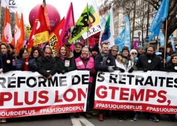 Εκδήλωση σωματείων τη Δευτέρα για τον αγώνα των εργατών στη Γαλλία