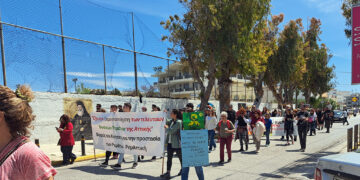 ΟΧΙ των κατοίκων στην τσιμεντοποίηση του Μεγάλου Ρέματος Ραφήνας!