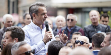 ΝΔ: Εκστρατεία εξαγοράς ψήφων  με τα 150αρια των νέων