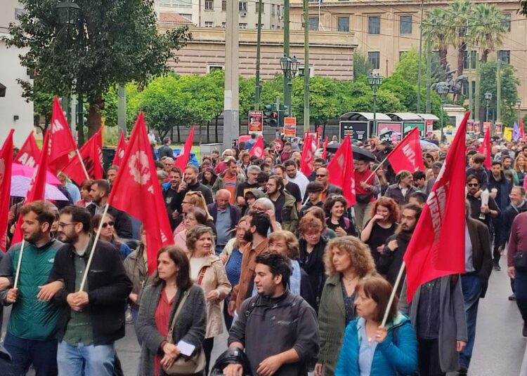 Πρωτομαγιά κόκκινης εργατικής διεκδίκησης, παρά το γκρίζο του καιρού (βίντεο)
