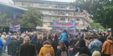 Εγκλημα στα Τέμπη: Μεγάλη συγκέντρωση στις Σέρρες κατά υποψηφιότητας Καραμανλή