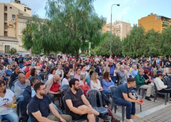 Μαζικές εκδηλώσεις της ΑΝΤΑΡΣΥΑ μπροστά στη μάχη των νέων εκλογών (βίντεο)