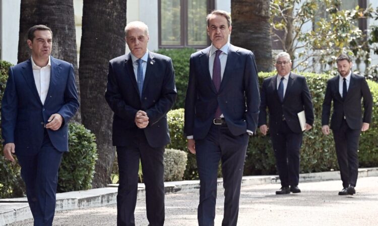 Εκλογές: Τα κλειδιά της νίκης  και η «κανονικότητα»