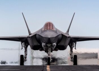 Τα… πολύτιμα και πανάκριβα F-35!