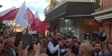 Θέλουν να «σώσουν» τη λεγόμενη και υποτιθέμενη μεσαία τάξη….