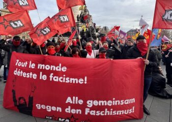 Συζήτηση με την γερμανική οργάνωση «Κομμουνιστική Ανοικοδόμηση» (Kommunistischer Aufbau)