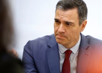 Ισπανία: Πολιτικός «σεισμός» και πρόωρες  εκλογές σε (ακρο)δεξιό φόντο