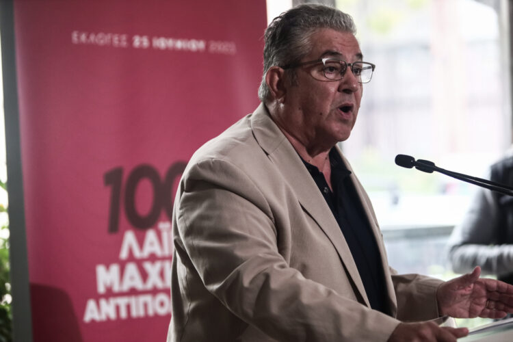 KKE: Αντιπολίτευση χωρίς ανατροπή,  με αποδοχή των «εθνικών θέσεων»