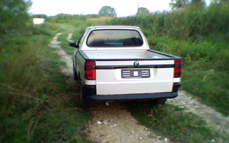 Live your myth in Greece: Κατέληξαν 63χρονη σε καρότσα αγροτικού στην Κω και 19χρονη έγκυος στη Νέα Μάκρη περιμένοντας ασθενοφόρο