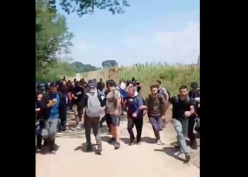 To «Δίκτυο Σπάρτακος» καταγγέλλει συνοριοφύλακες για επίθεση με μαχαίρια κατά προσφύγων