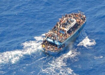 NAR: Hundreds of refugees drowned in the south of Pylos