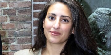 Μαριάννα Γκλιάτη:Είμαστε ανθέλληνες επειδή μιλάμε για ευθύνες της Ελλάδας;