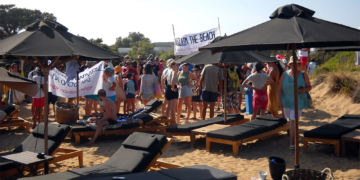 Δεν θα γίνουμε «Ομπρελοξαπλωστριστάν»!