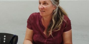 Ελέν Μπουσέλ: Η βία του συστήματος κυριαρχεί παντού